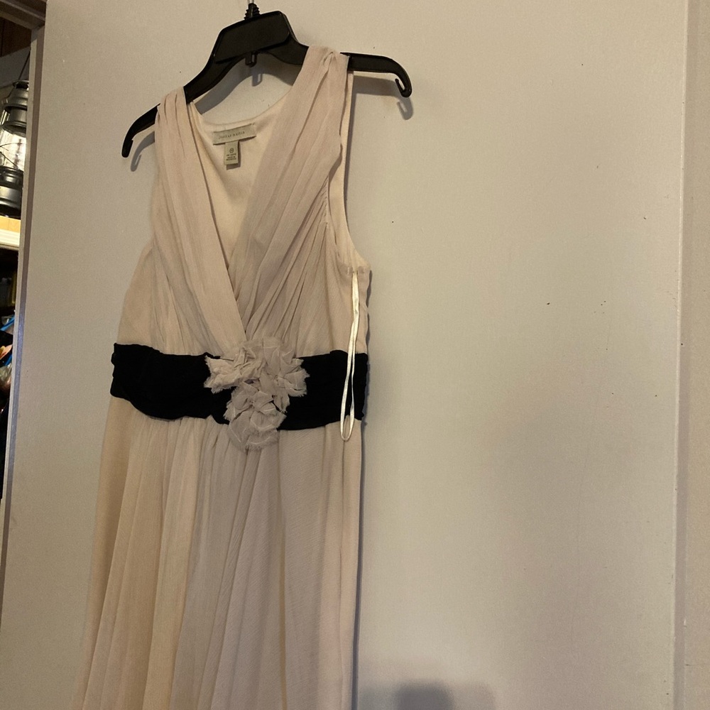 Dress - Picture 6 of 11